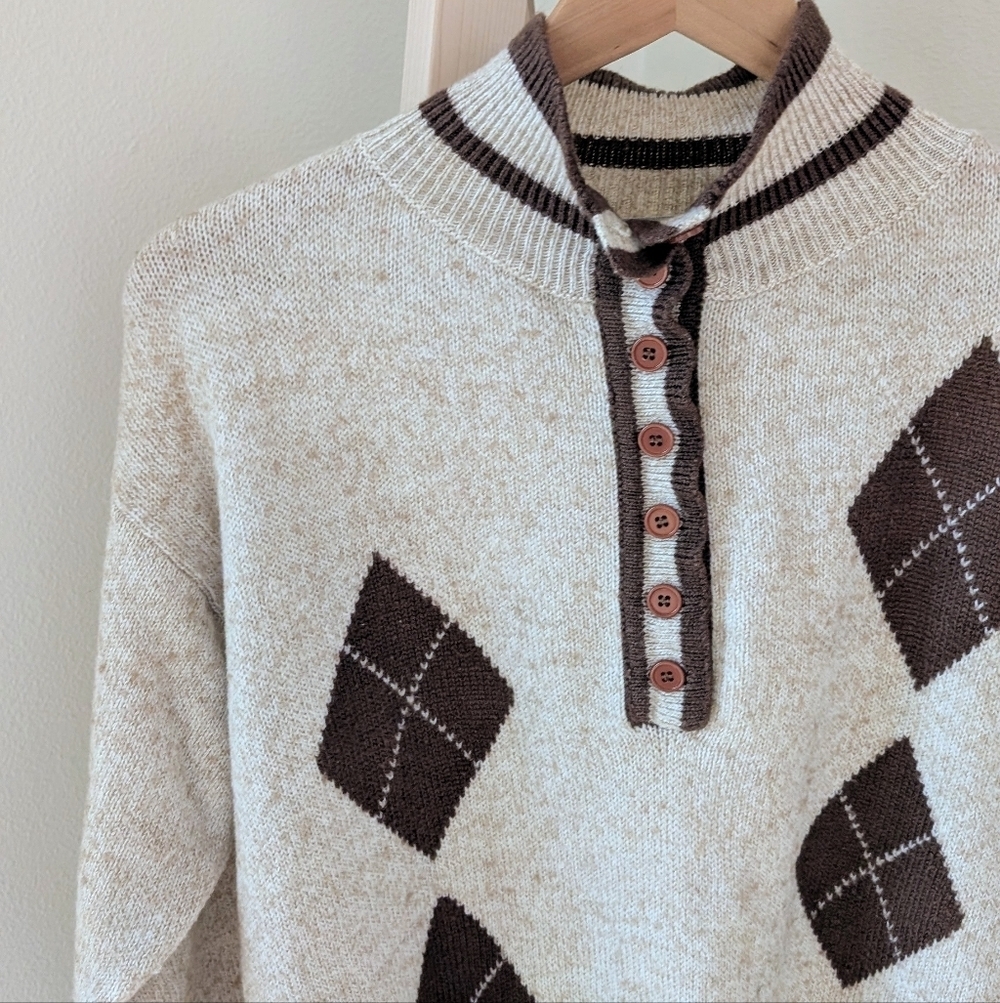 Vintage Geometric Argyle Patterned 1/4 Button Up Collared Sweater In Ivory/Brown - Picture 2 of 8